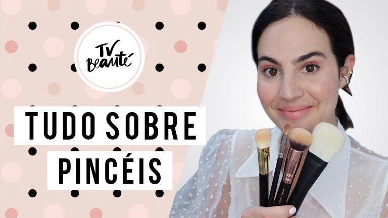 Leia mais sobre o artigo Tudo sobre pincéis | O que você precisa ter e como escolher  – TV Beauté | Vic Ceridono