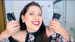 Leia mais sobre o artigo AVON x VULT 💄BATALHA DE BATONS MATTE – DICAS DA DEDESSA