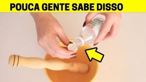 Acabe Com as Rachaduras nos Pés e Deixe os Pés Macios (com Apenas 3 Ingredientes) Eu Nunca Imaginei 😱