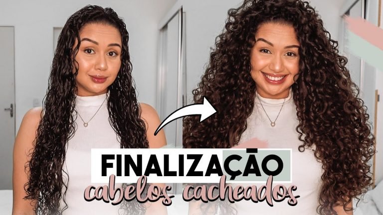 Leia mais sobre o artigo Finalizando Cabelo Cacheado! 👩🏽‍🦱❣️